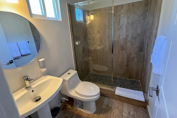 Standard Room Photo 4