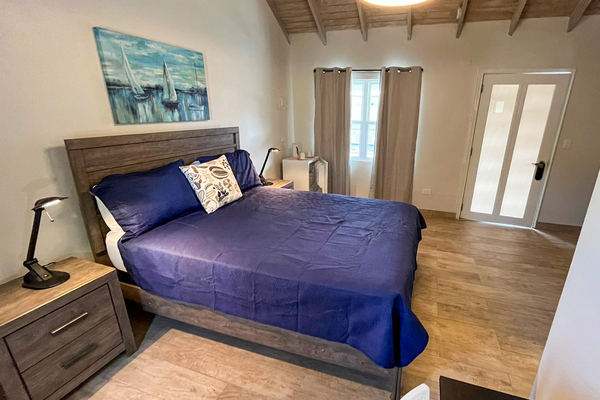 Standard Plus Photo 1